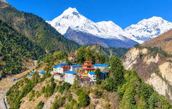 manaslu circuit trek